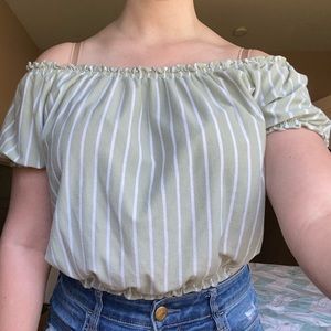 American Eagle Cold Shoulder Top
